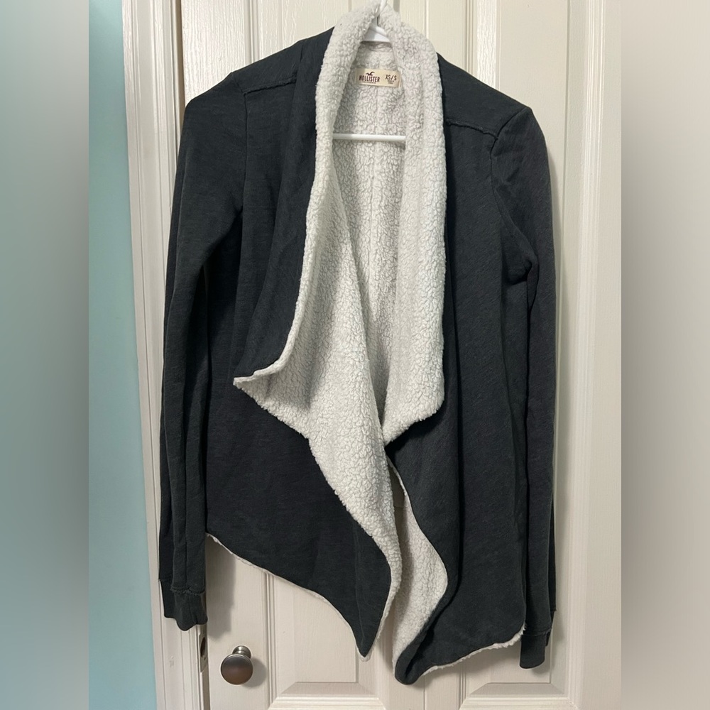 Cardigan with fur
